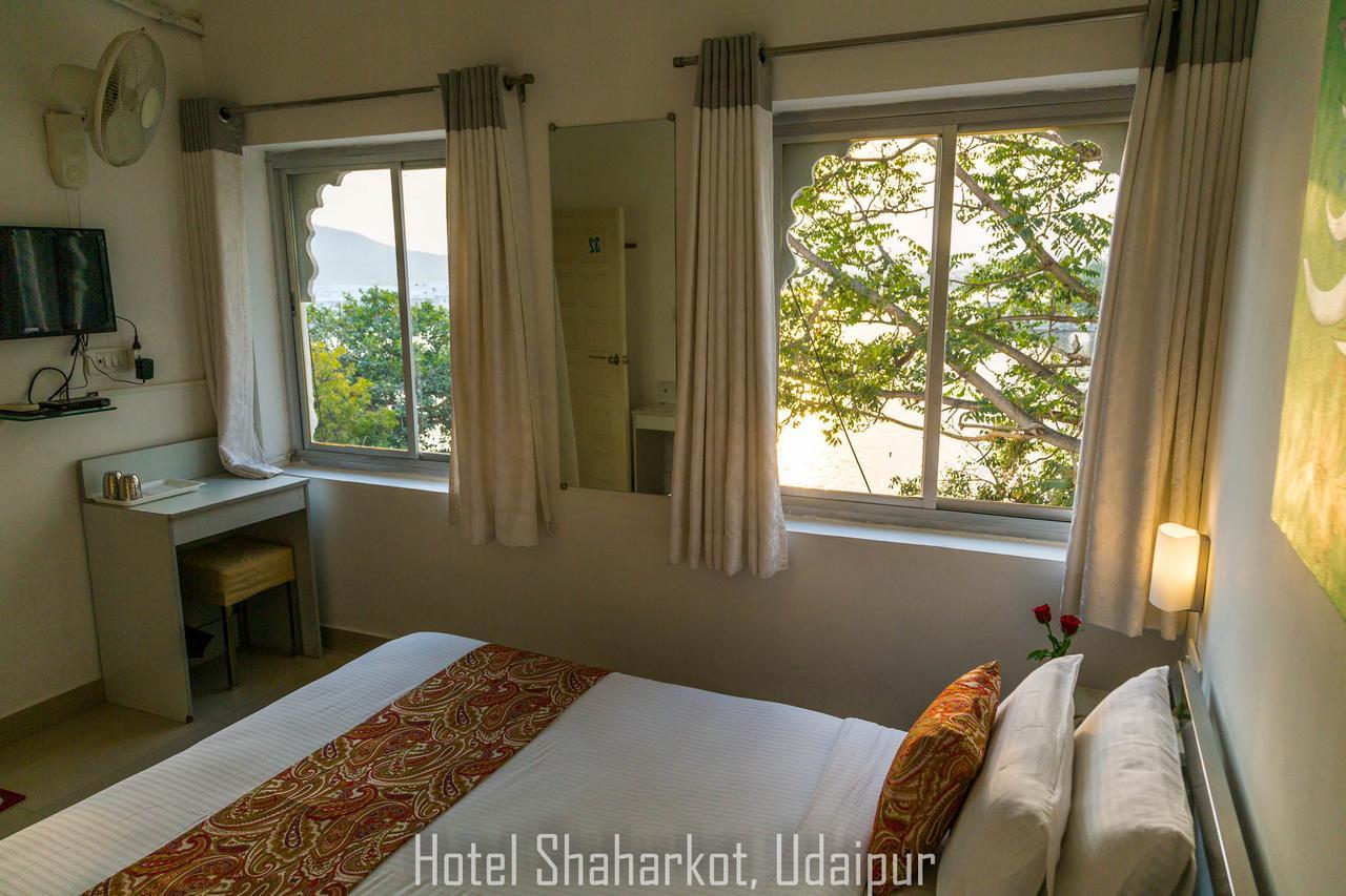 The Shaharkot By The Lake Hotel Udaipur Kültér fotó
